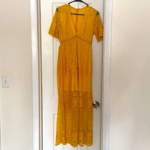 Yellow dress